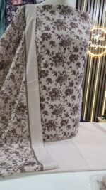 Unstitched pakistani Indian Embroidered D-alpine winter suits with printed alpine dupatta - Image 5