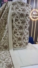 Unstitched pakistani Indian Embroidered D-alpine winter suits with printed alpine dupatta - Image 2