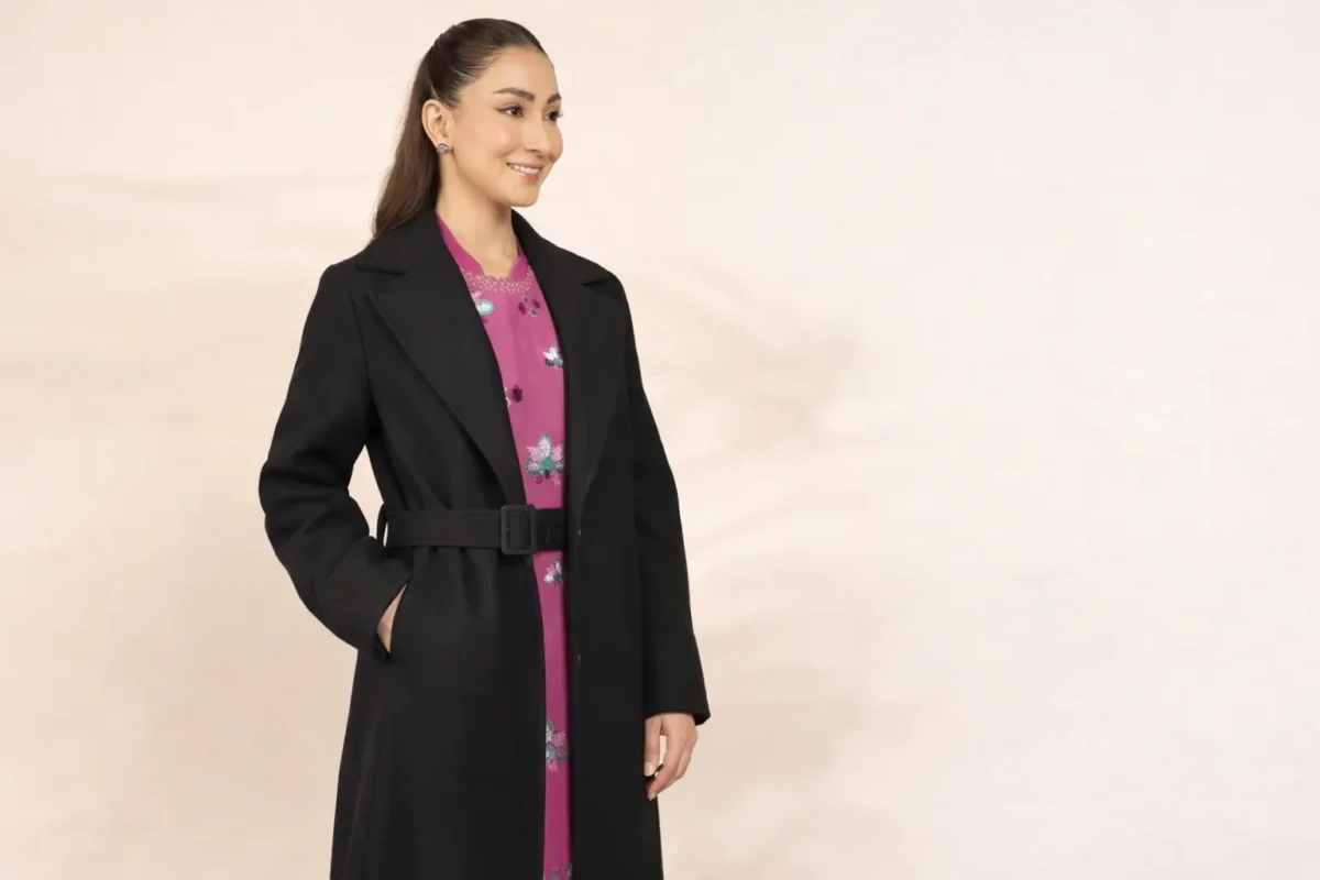 woman wearing long coat styling with shalwar kameez